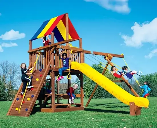 Rainbow Clubhouse Feature Model II 36A